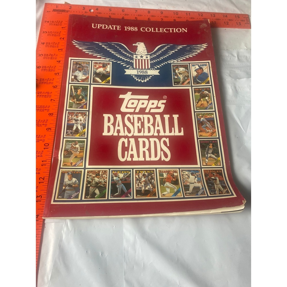 Topps Baseball Cards Update 1988 Collection Softcover Book MLB Reference Red